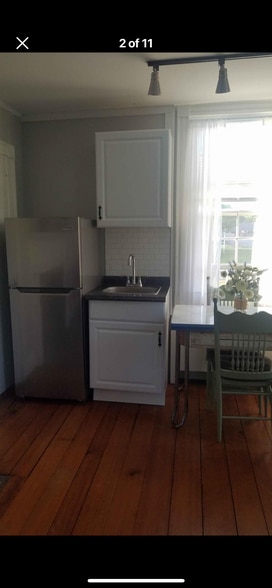 Building Photo - 18 Town House Rd