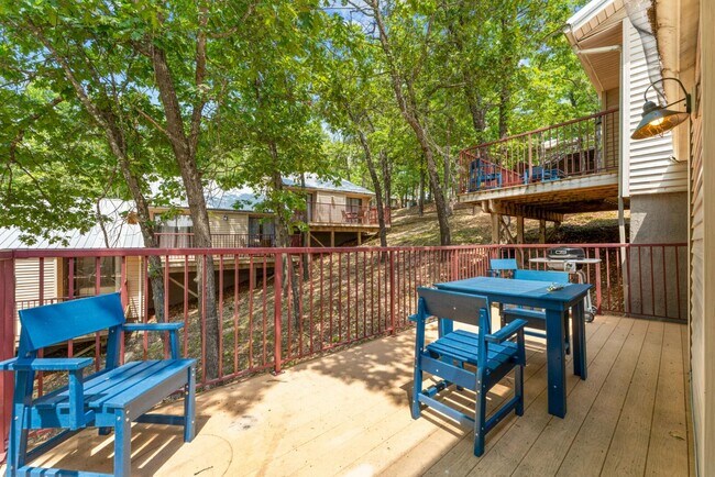 Building Photo - 275 Ozark Mountain Resort Dr