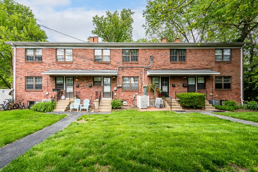 Building Photo - 412 N Harrison Ave