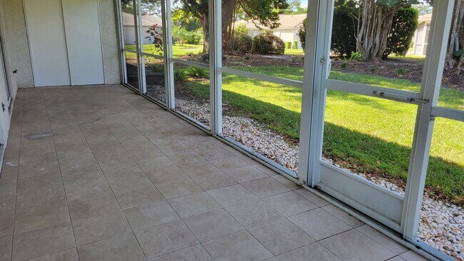 Building Photo - Annual unfurnished  renovated 2/2 villa in...