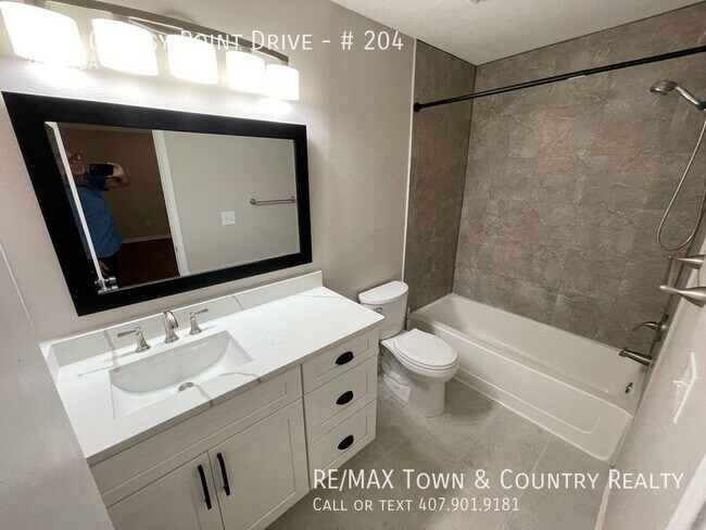 Building Photo - Lake Mary Waterfront Condo