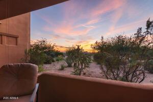 Building Photo - 13450 E Vía Linda