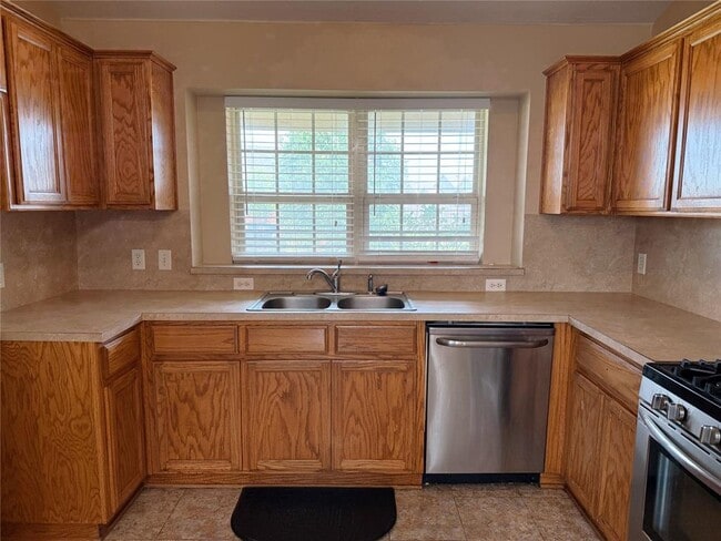 Building Photo - 18209 Montoro Way