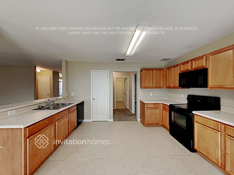 Building Photo - 1342 Bella Coola Dr