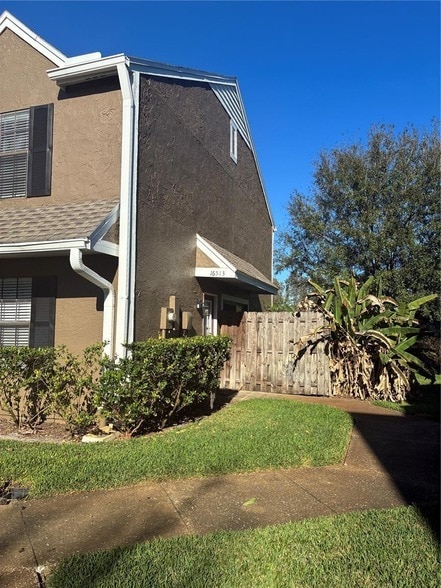 Building Photo - 16513 Lake Brigadoon Cir