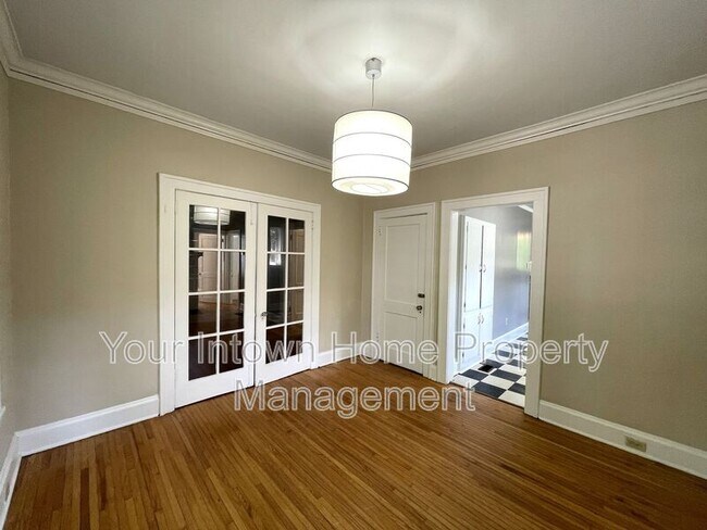Building Photo - 108 Greenwood Pl