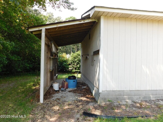 Building Photo - 509 W Wilson Creek Dr