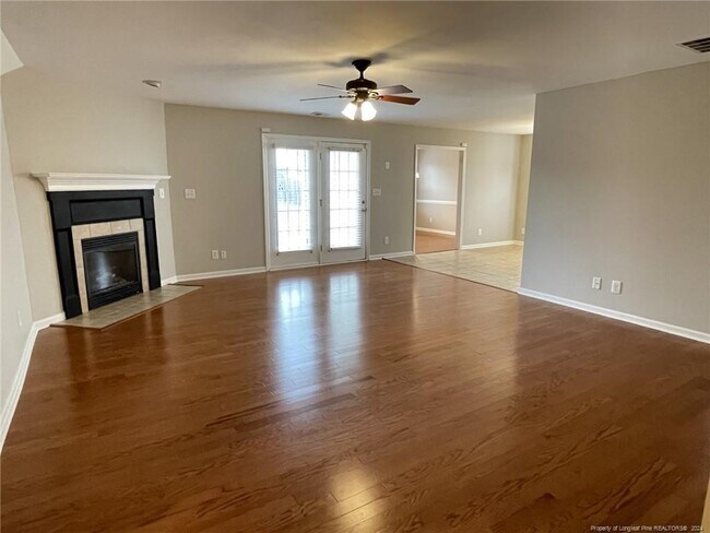 Building Photo - 187 Advance Dr