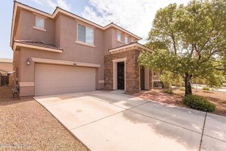 Building Photo - Rancho Sahuarita (North)