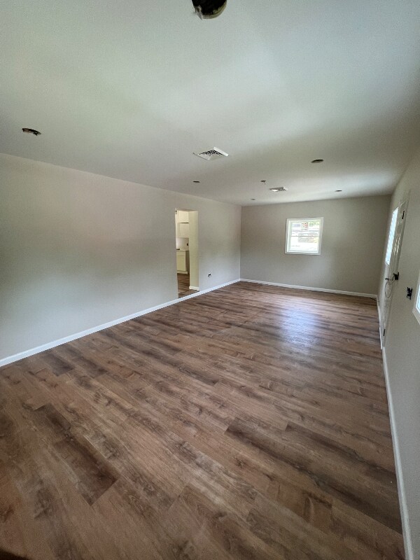 Building Photo - 10674 Kasota Rd