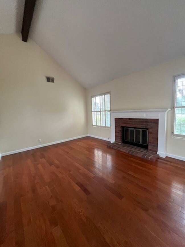 Building Photo - 14419 Outrigger Dr