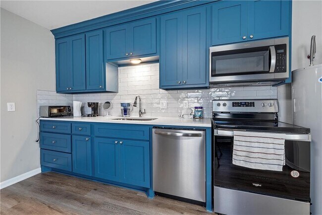 Building Photo - 1-Bedroom Duplex in Waco, TX with Spacious Layout and Great Location!