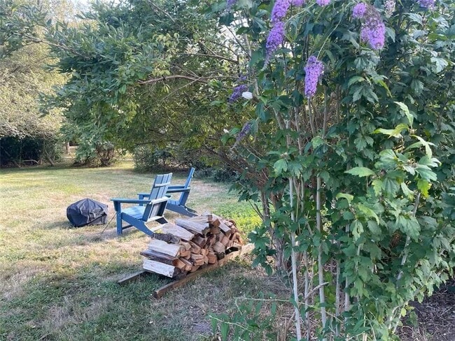 Building Photo - 16 Pleasant View Dr