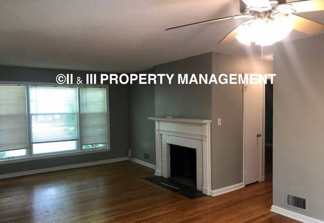 Building Photo - 2001 W 85th Terrace