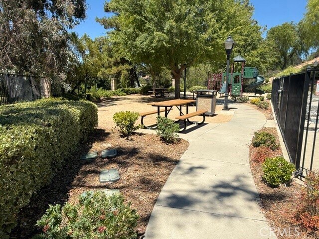 Building Photo - 42171 Orange Blossom Dr