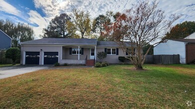 Building Photo - Welcome to HOME! Perfect location, neighbo...