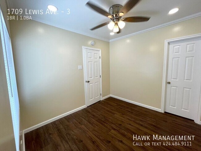 Building Photo - 1709 Lewis Ave