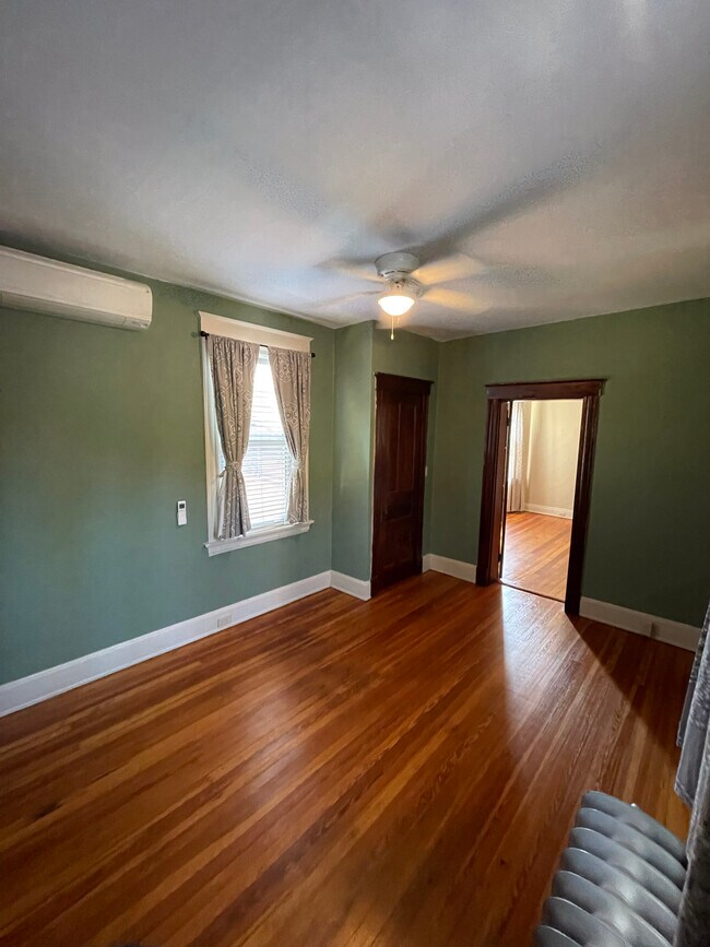 Bedroom 4 - 266 Bodmann Ave