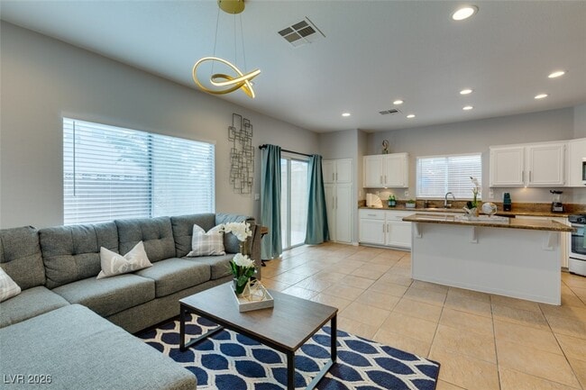 Building Photo - 7975 Angel Tree Ct