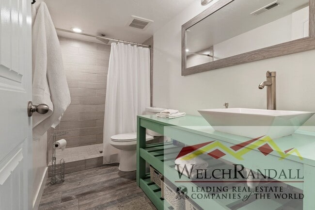 Building Photo - Beautiful Twin Home for Rent in Orem, Avai...