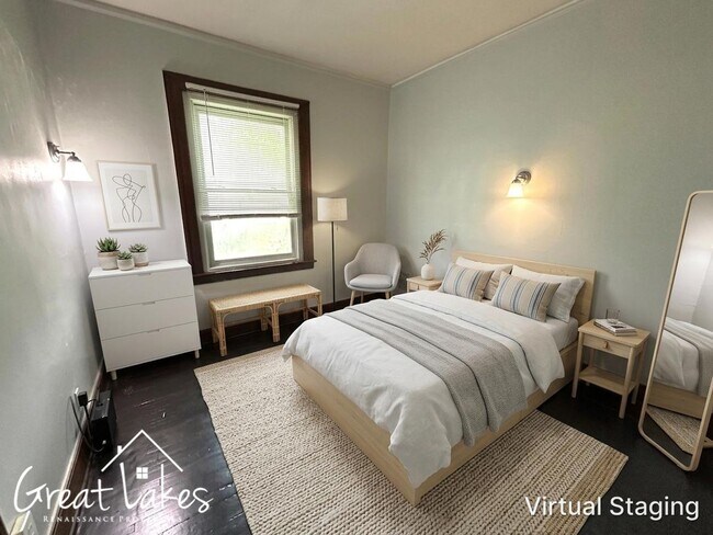Building Photo - Cozy 2 Bedroom 1 Bathroom now available for rent!