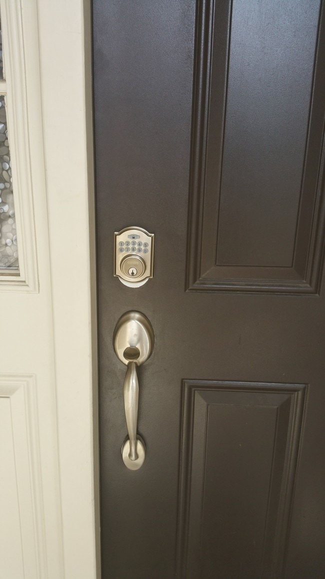 Building Photo - 1034 Ravendale Ct