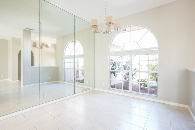 Building Photo - 109 Black Olive Crescent