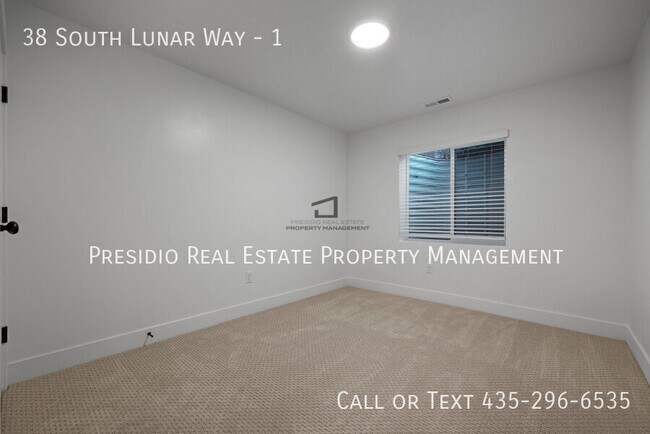 Building Photo - 38 S Lunar Wy