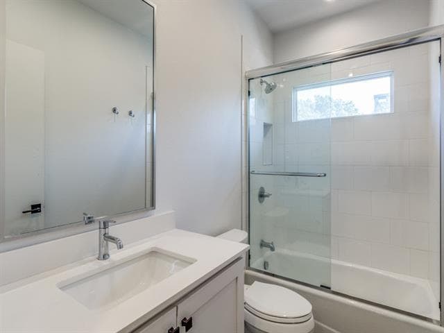 Building Photo - 6166 Llano Ave