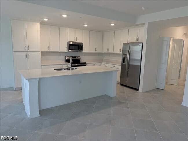 Building Photo - 18421 Copperhead Dr