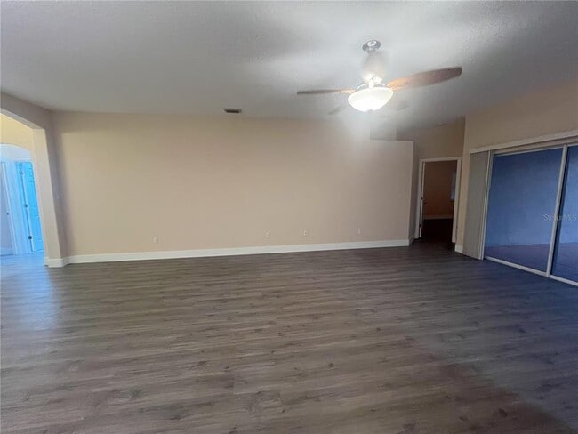 Building Photo - 1066 Whitegate Ct