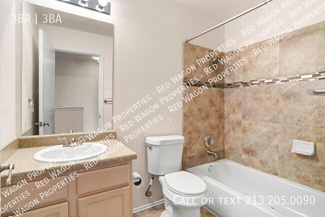 Building Photo - 2622 Crown Hollow