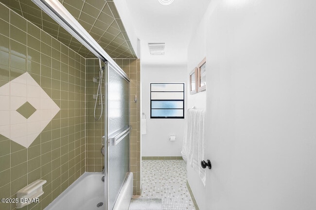 Building Photo - 80 Cindy Ln