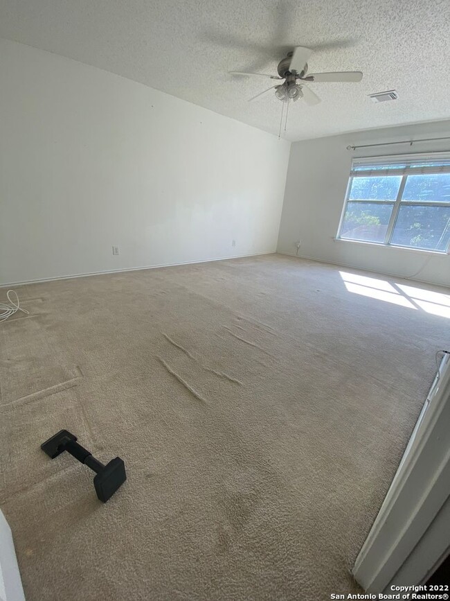 Building Photo - 8514 Coppermine-
