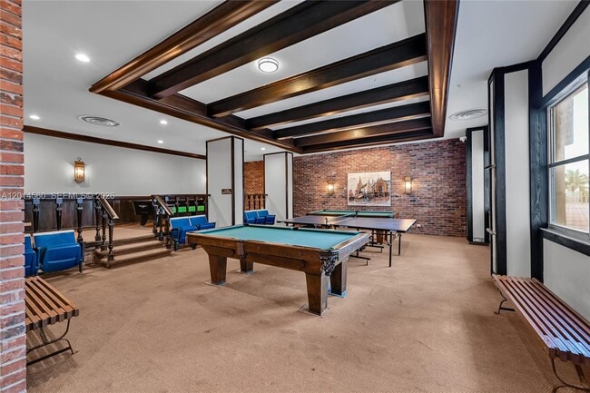 Building Photo - 6039 Collins Ave