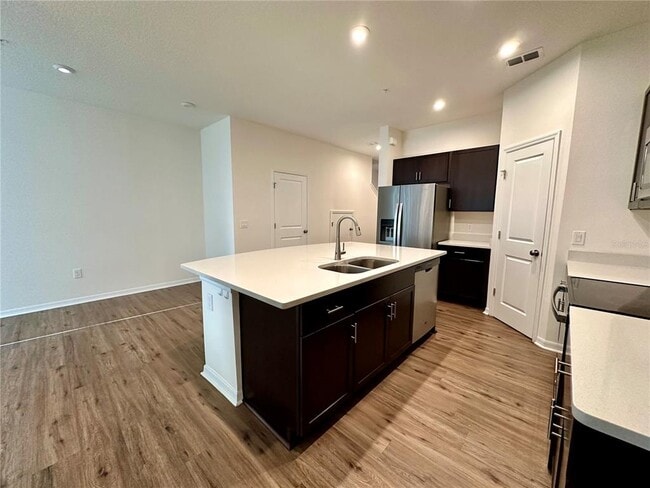 Building Photo - 10718 Silk Tree Ct