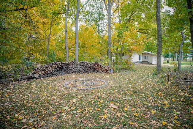 Building Photo - Single Family Home