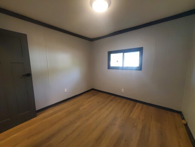 Building Photo - 2646 Reynolds St