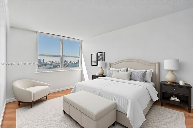 Building Photo - 650 West Ave