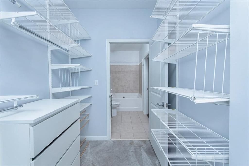 Building Photo - 3040 Peachtree Rd