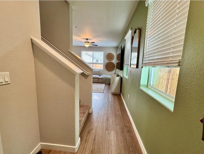 Building Photo - 609 Josephine Ave