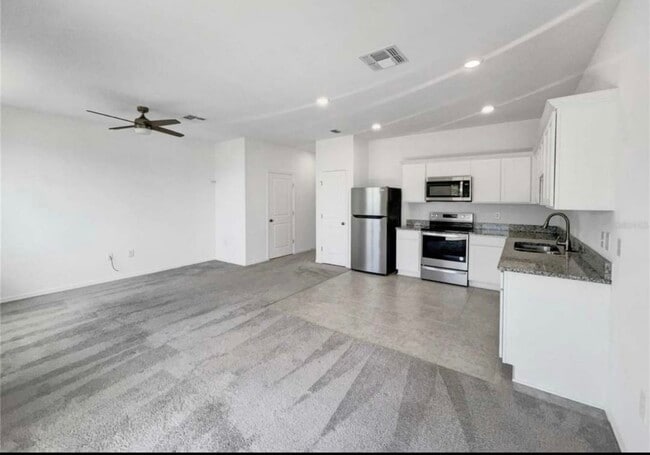 Building Photo - 1112 Merrill St