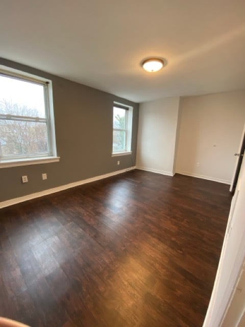 Building Photo - 1721 W Tioga St