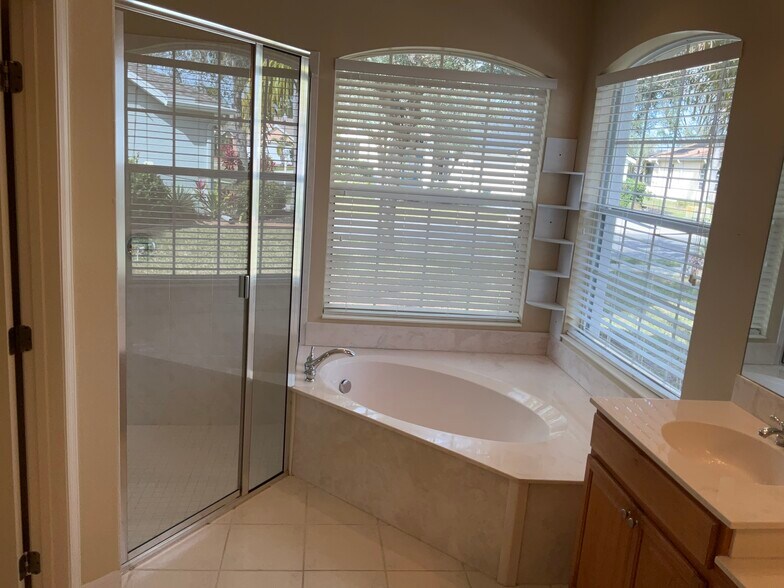 Building Photo - 12323 30th St E