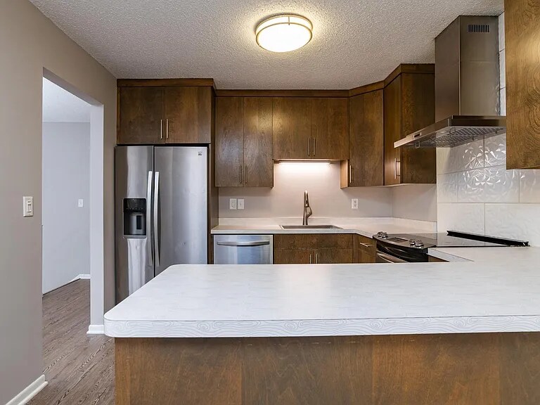 Building Photo - 5838 Lyndale Ave S