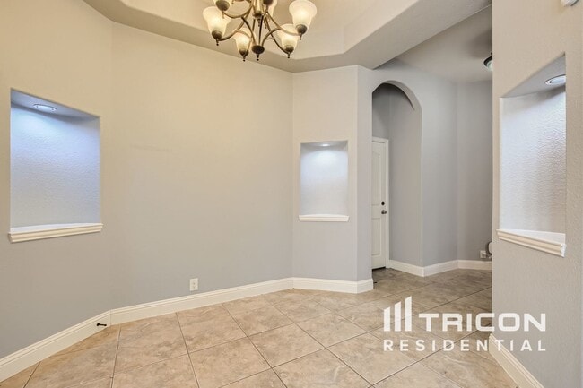 Building Photo - 5453 Red Rose Trail