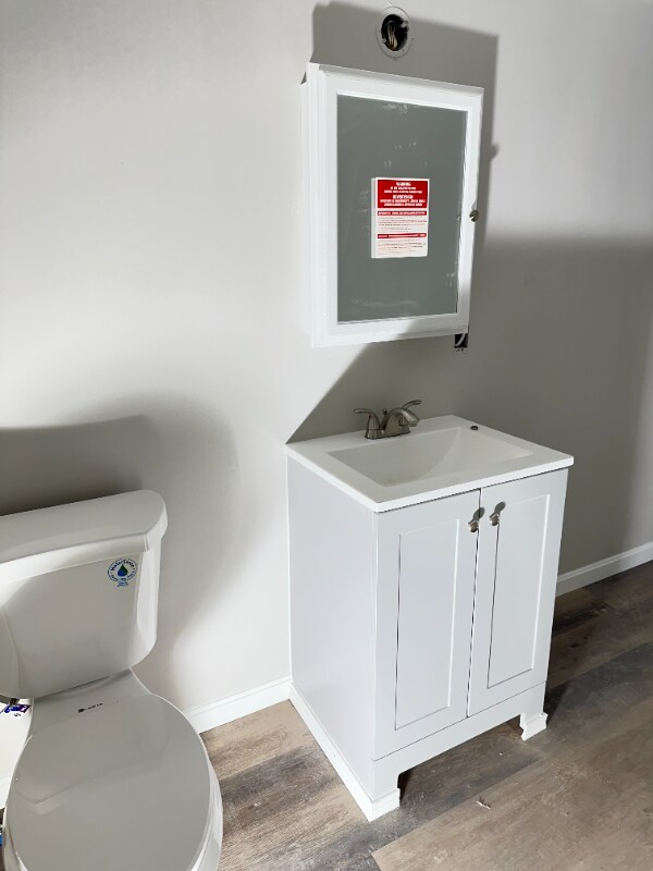 Building Photo - 1243 E 61st St