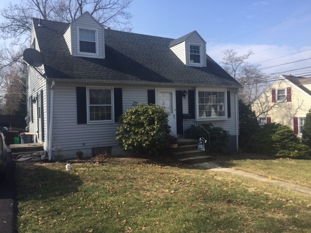 Primary Photo - CUTE ALLENTOWN SINGLE with 4 BEDROOMS!