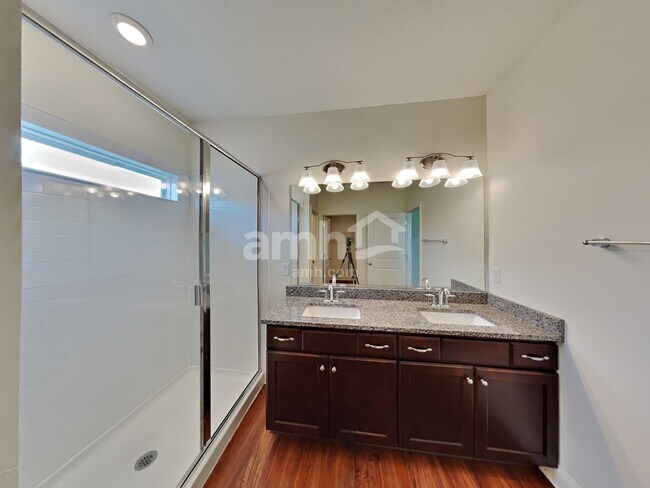 Building Photo - 62 Vivian James Dr