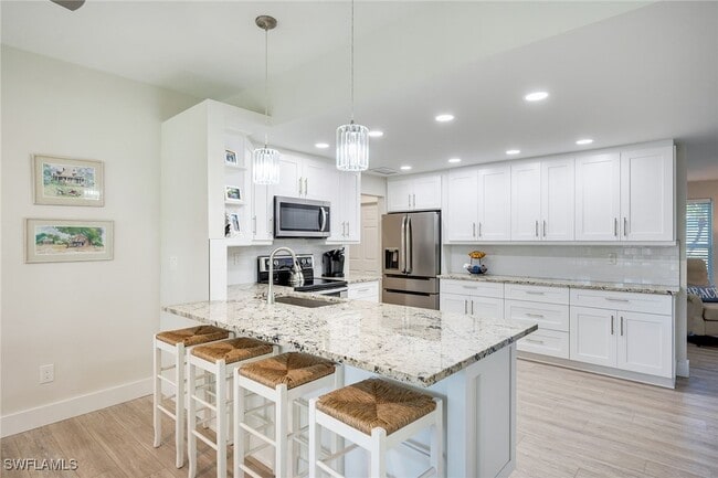 Building Photo - 1410 Curlew Ave